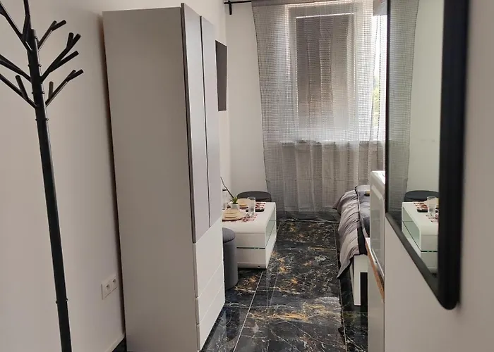 Lägenhet Sukromny Luxusny Hlohovec