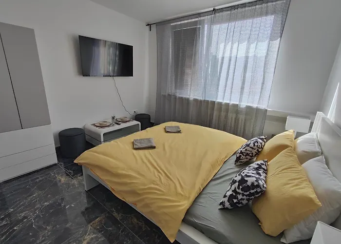 Sukromny Luxusny Lägenhet